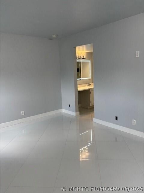 Building Photo - 1811 Sabal Palm Dr