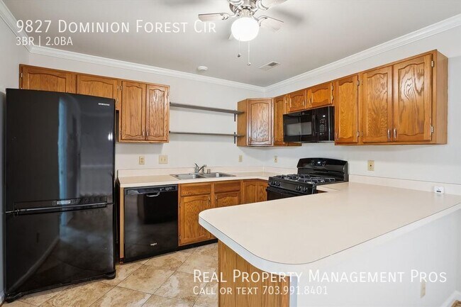 Building Photo - 9827 Dominion Forest Cir