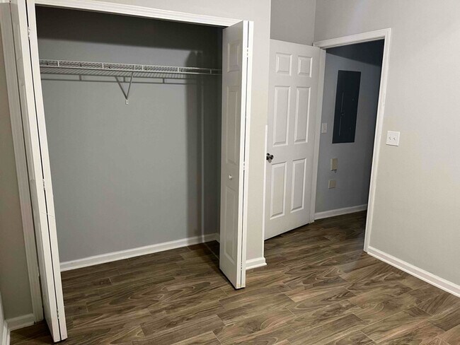 Building Photo - 9536 Armelle Way