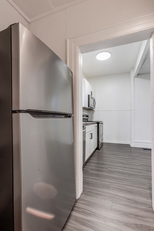 Building Photo - 70 Millbridge St