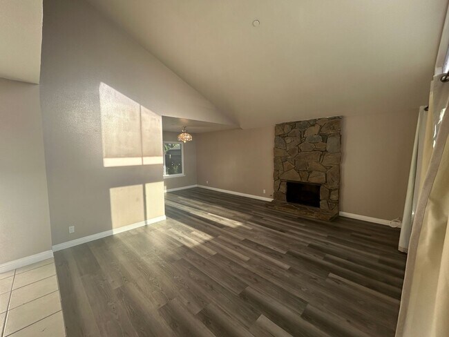 Building Photo - 11725 Espen Cir