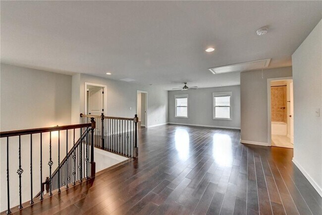 Building Photo - 9270 Colham Dr