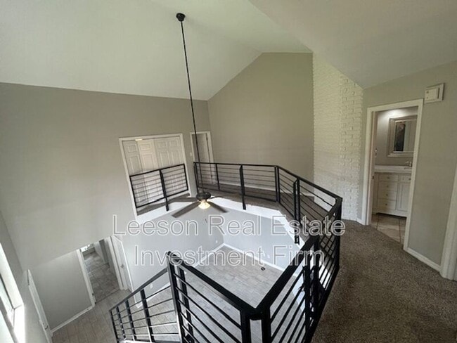 Building Photo - 3434 Stonebrook Pl