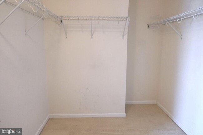 Building Photo - 25152 Sweet Myrtle Square