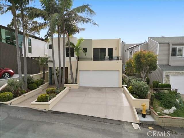 Building Photo - 1351 La Mirada St