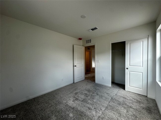 Building Photo - 9649 Hinson St