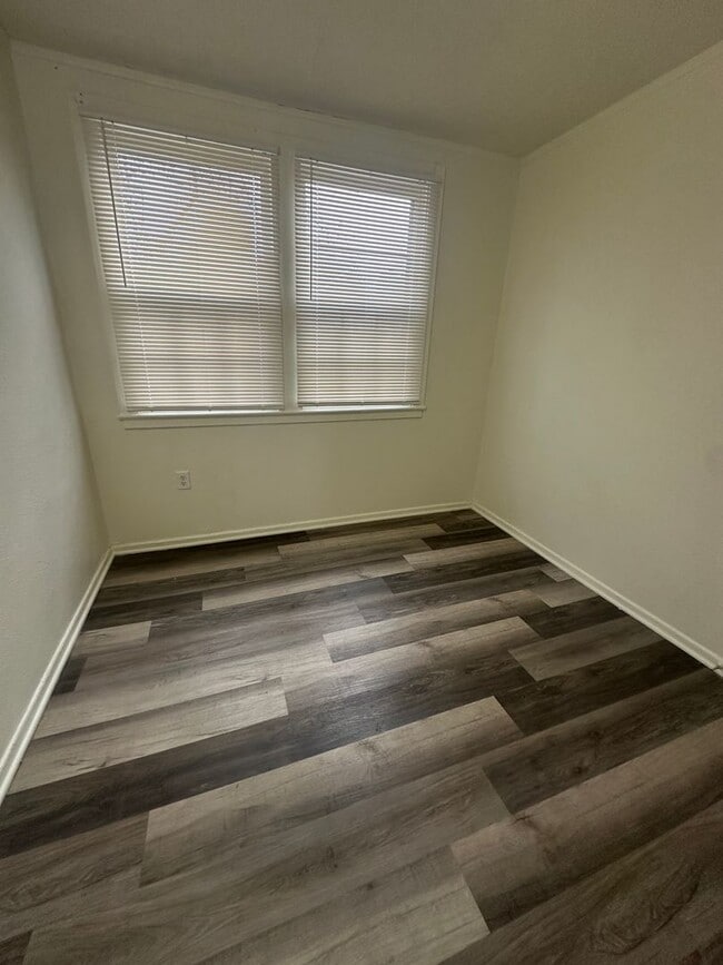 Building Photo - 52 Riley Manor Cir