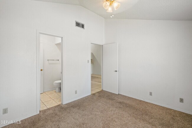 Building Photo - 10207 Angel Falls Pl