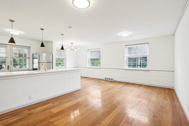 Building Photo - 3601 Stokley St