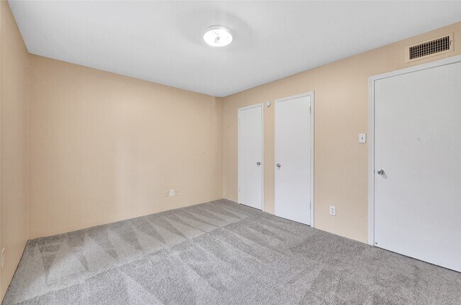 Building Photo - 800 Post Oak Blvd