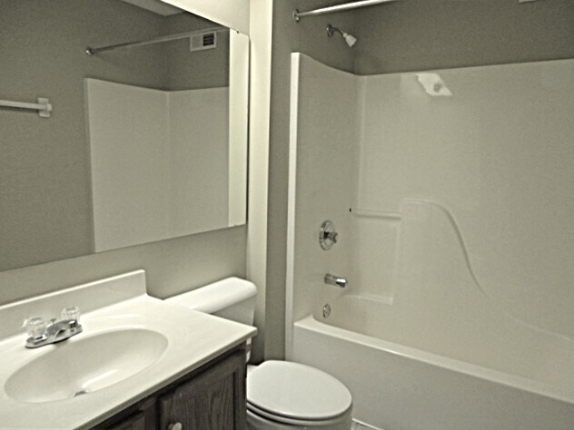 Building Photo - 3939 Marsol Ave