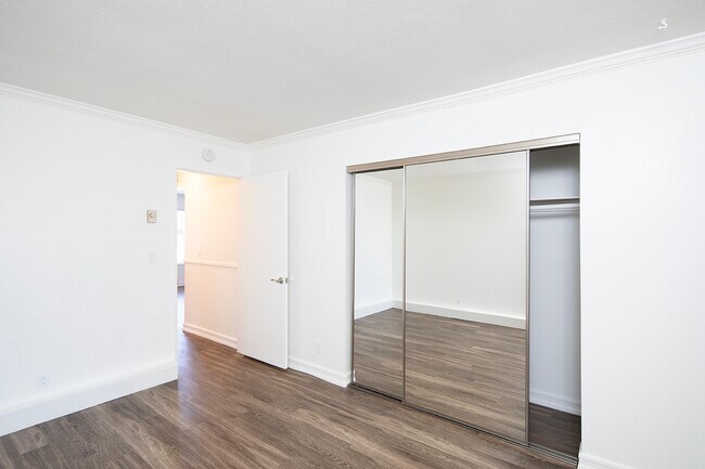 Building Photo - McMission Village