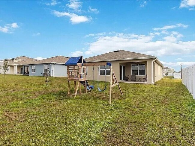 Building Photo - 2585 Ryland Falls Dr