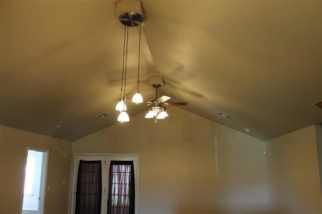 Building Photo - 205 Glover Cir
