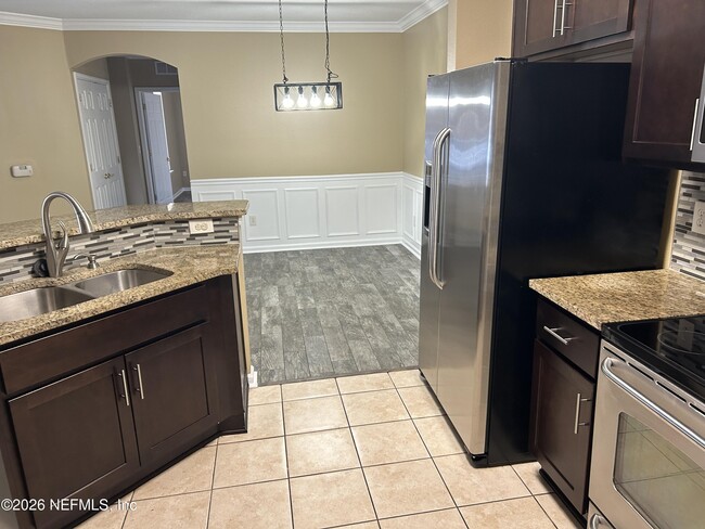 Building Photo - 785 Oakleaf Plantation Pkwy