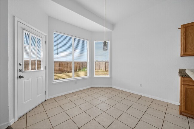 Building Photo - 21339 Bella Jess Dr