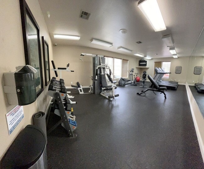 Building Photo - **AVAILABLE NOW*** One of the most desirab...