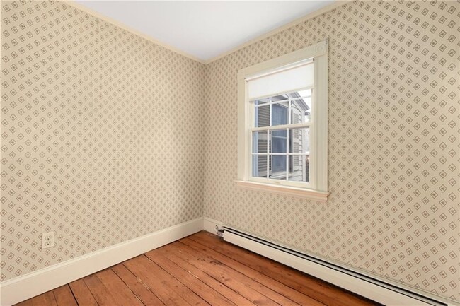 Building Photo - 6 Cozzens Ct