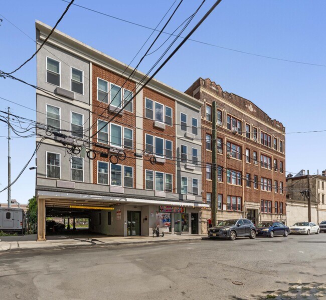 Building Photo - 20 Canfield St