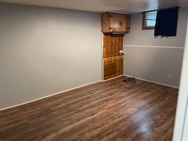 Building Photo - 1368 Davis Ave