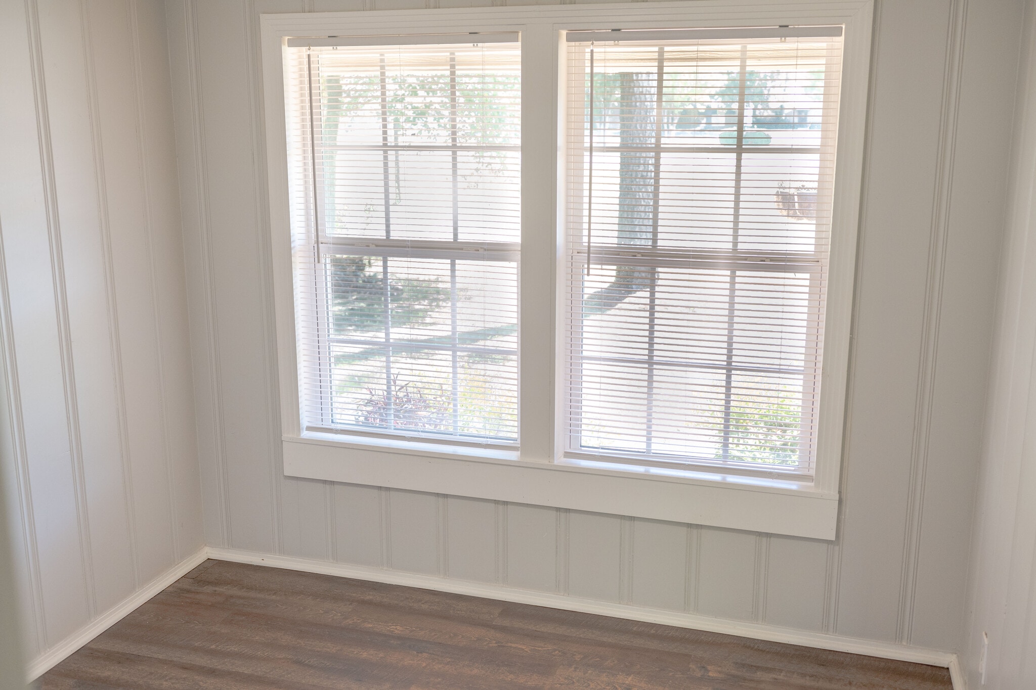 Office or sitting area - 560 W Hwy 243
