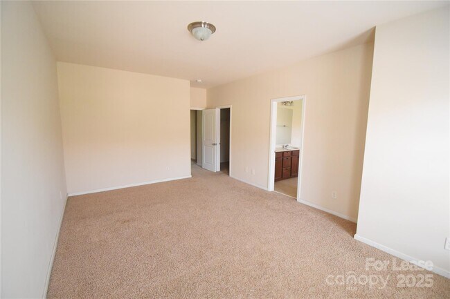 Building Photo - 9620 Camberley Ave NW