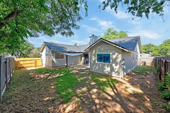 Building Photo - 12601 Europa Ln