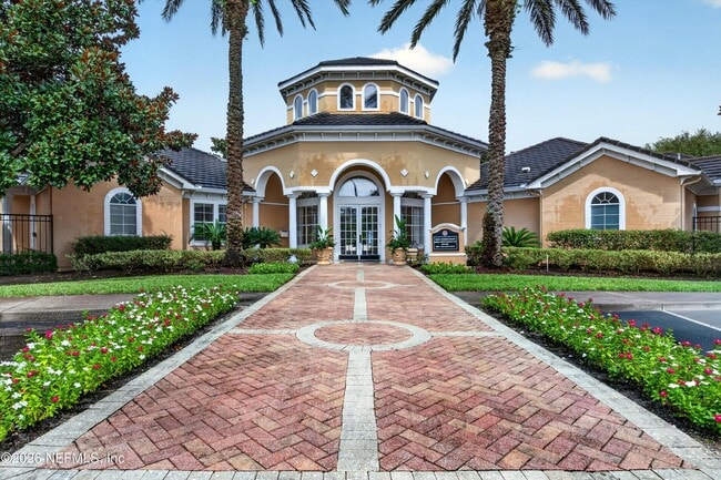 Building Photo - 10075 GATE N Pky