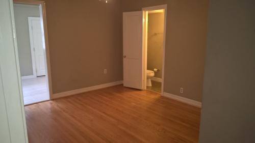 middle room #3 with en suite - 2303 Goldsmith St