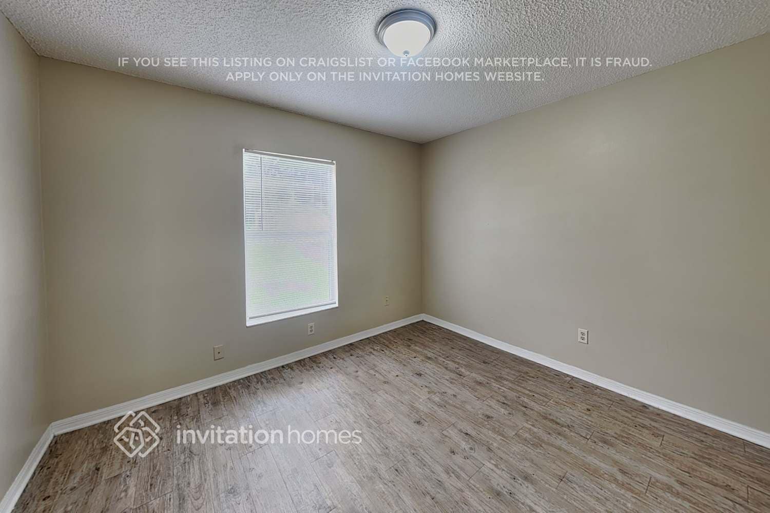 Building Photo - 2624 Lake Jackson Cir