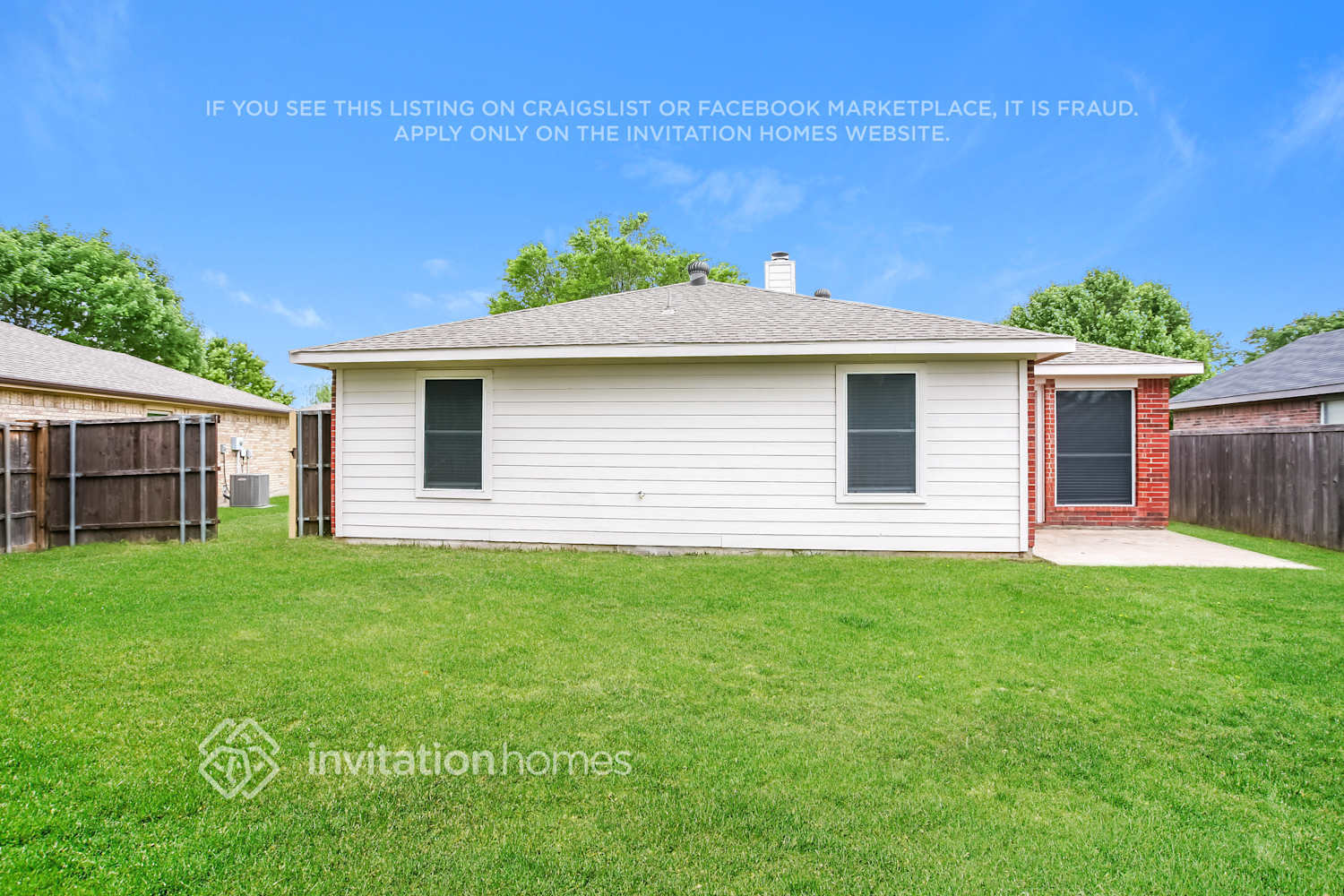 Building Photo - 1047 Waterview Dr