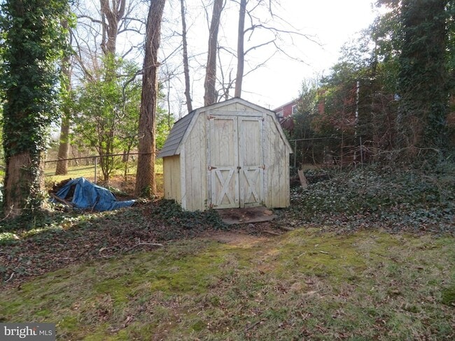 Building Photo - 26 Lakeside Dr