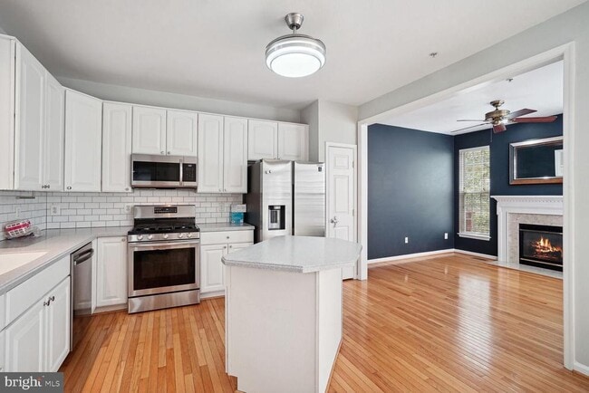 Building Photo - 5104 Grimm Dr