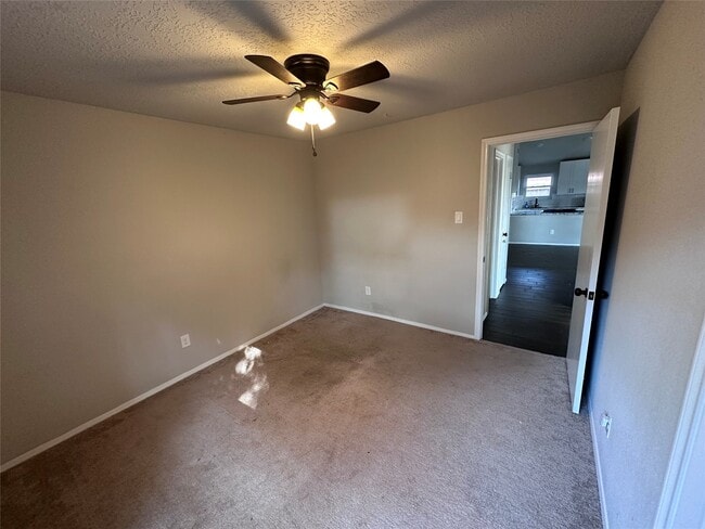 Building Photo - 4430 Leyland Dr