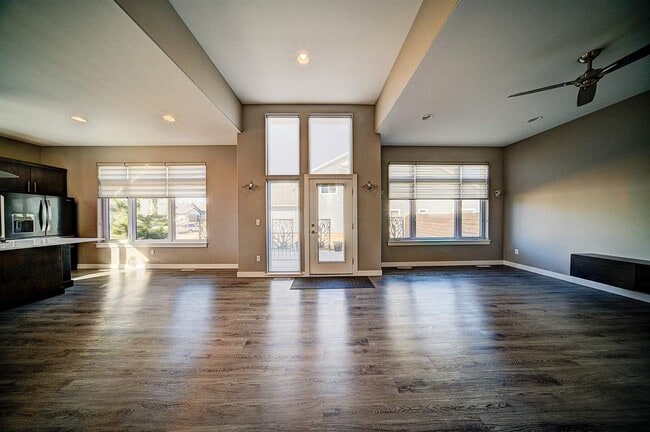 Building Photo - 704 American Pharaoh Dr