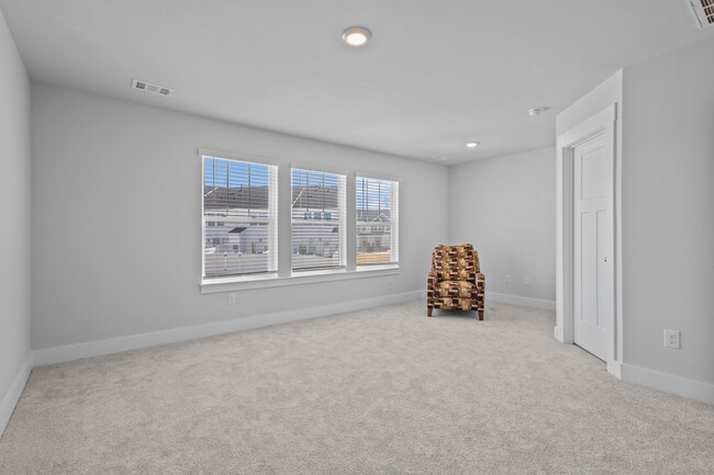 Building Photo - 103 Marston Ln