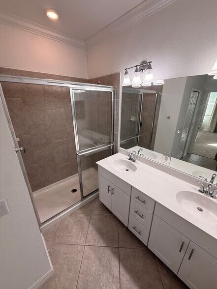 Building Photo - 12538 Westhaven Way