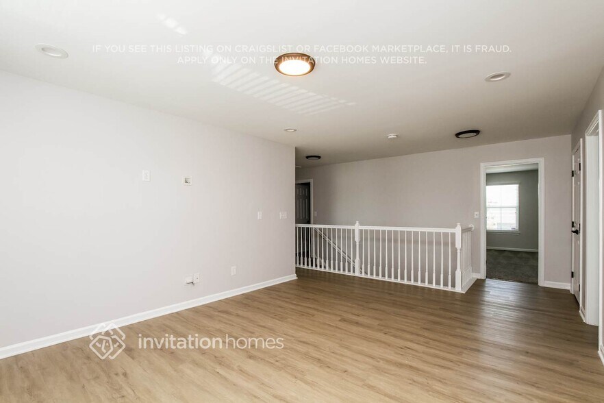 Building Photo - 10930 Tailwater St