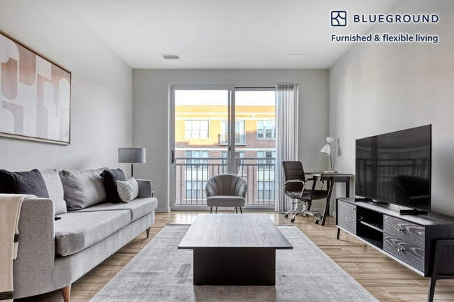 Building Photo - 360 H St NE