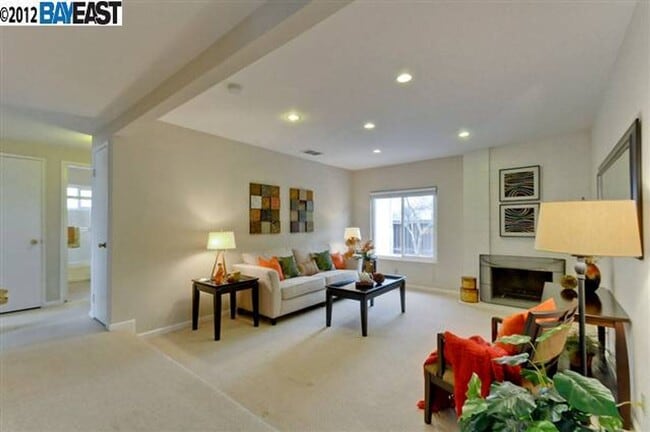 Building Photo - 34134 Auden Ct