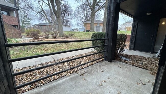 Building Photo - 1821 Ridgehaven Ct