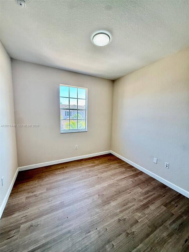 Building Photo - 9261 SW 220th Terrace