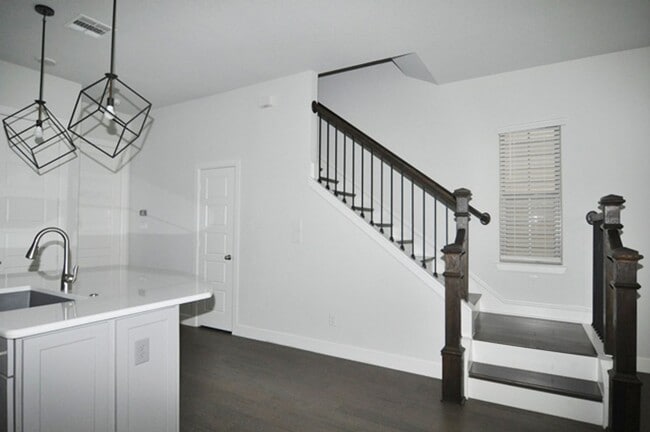 Building Photo - Trinity Grove ~ Skyline Views! $2,899 for ...