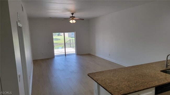 Building Photo - 608 SE 13th Terrace