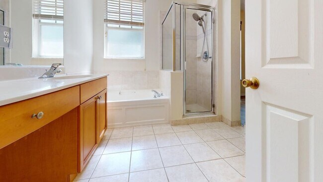 Building Photo - 5773 NW 119th Terrace