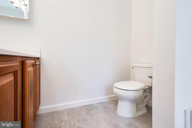 Building Photo - 8975 Harrover Pl