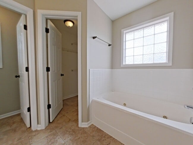 Building Photo - Pet Friendly Ranch Home in Grovetown, Georgia