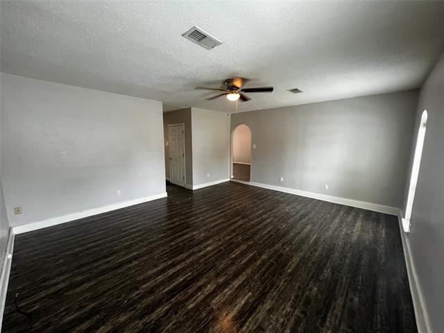 Building Photo - 6400 Dorchester Trail