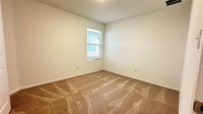 Building Photo - 155 Crawford