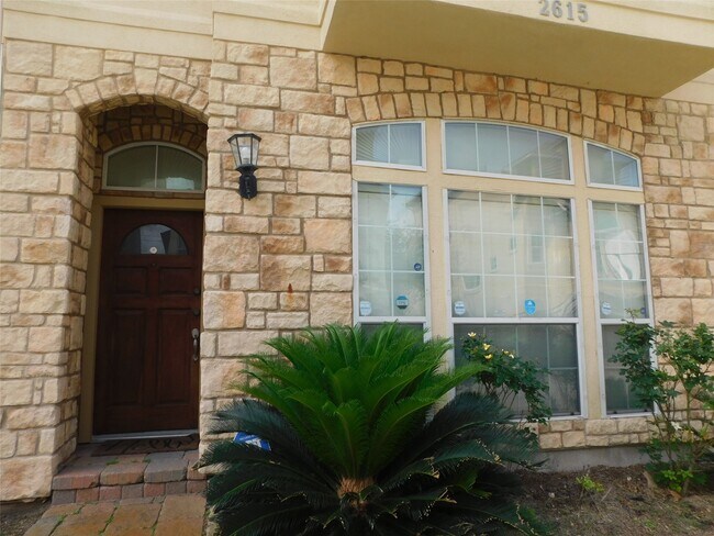 Building Photo - 2615 Starboard Point Dr